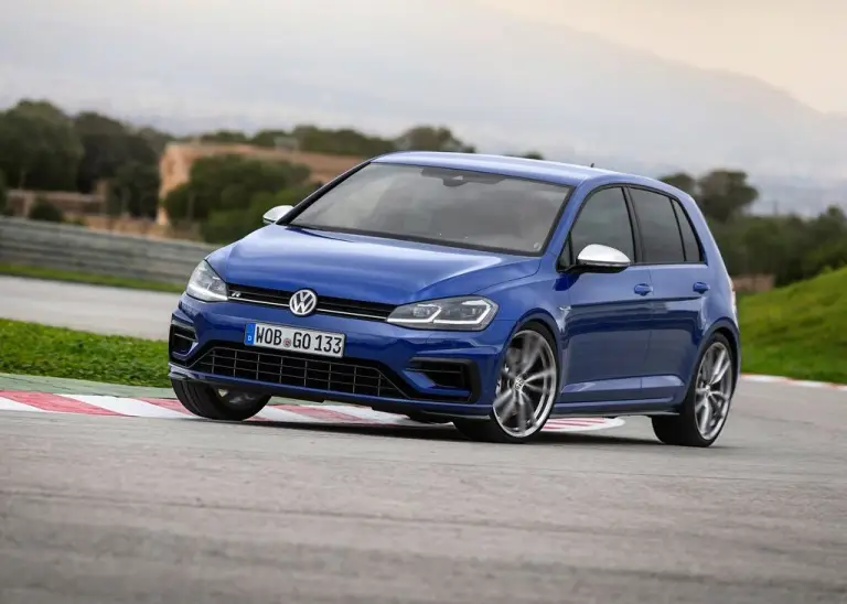 Volkswagen Golf R 2017 - 5