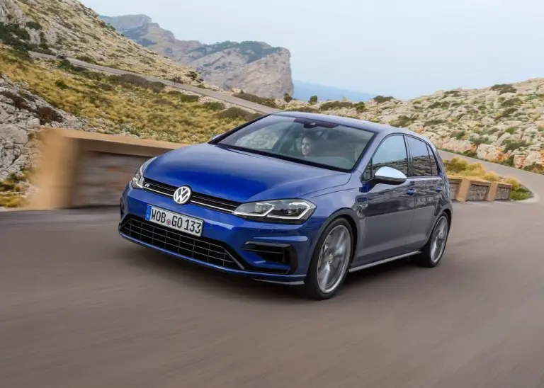 Volkswagen Golf R 2017 - 7