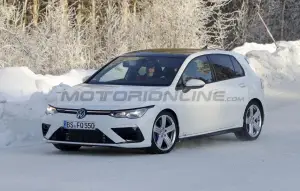 Volkswagen Golf R 2020 - Foto spia 17-02-2020