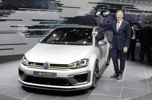 Volkswagen Golf R 400 concept - 12