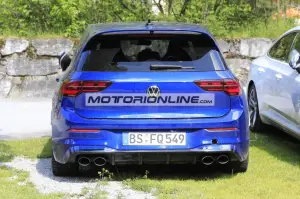 Volkswagen Golf R - Foto spia 1-7-2020