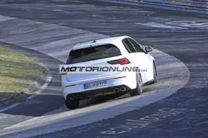 Volkswagen Golf R - Foto spia 15-4-2020