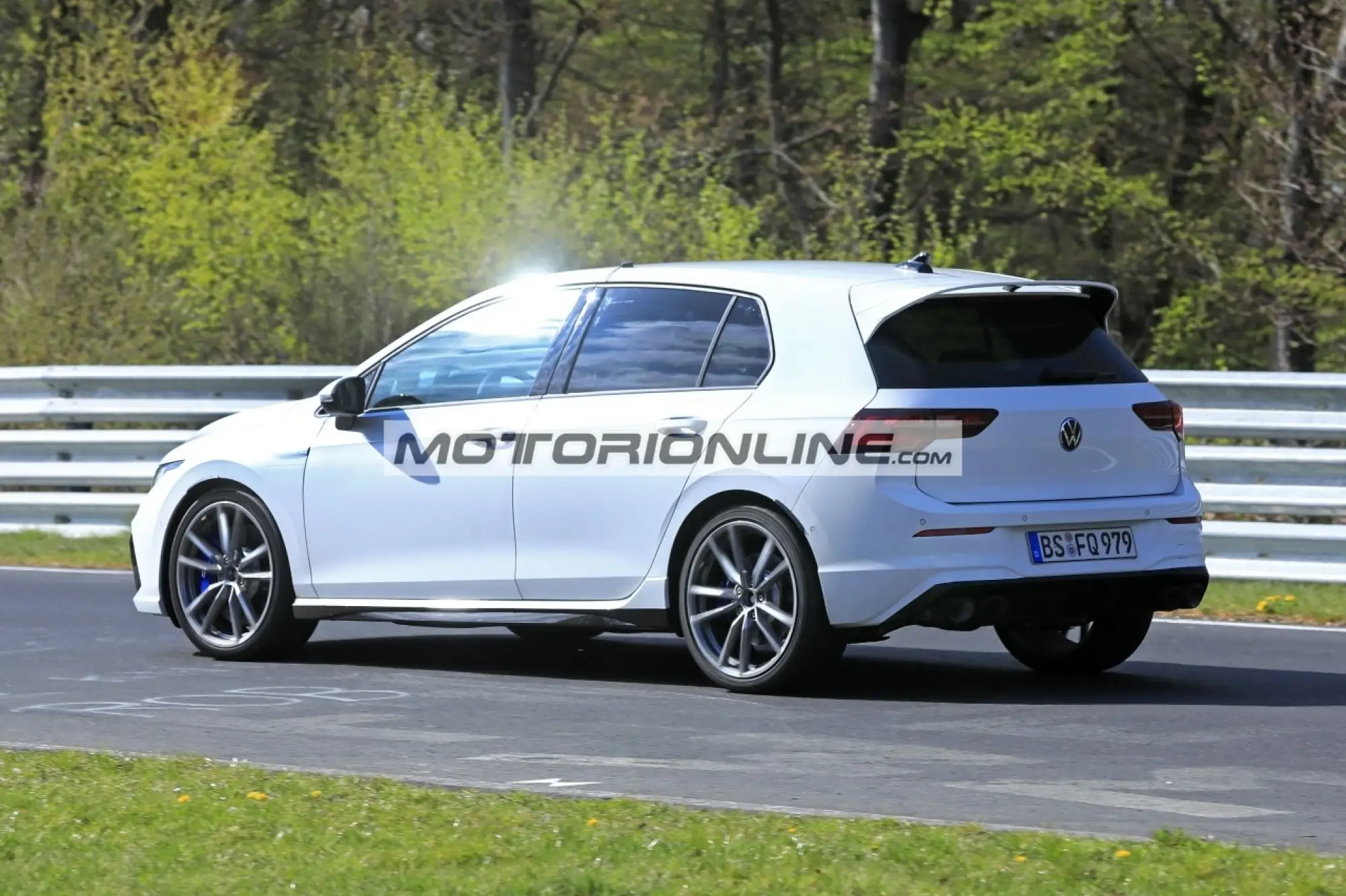 Volkswagen Golf R - Foto spia 15-4-2020 - 7