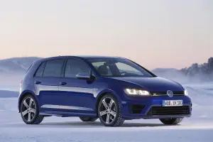 Volkswagen Golf R - Foto ufficiali - 7