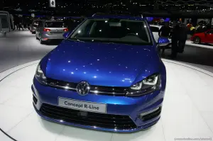 Volkswagen Golf R Line - Salone di Ginevra 2013