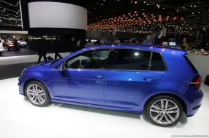 Volkswagen Golf R Line - Salone di Ginevra 2013 - 9