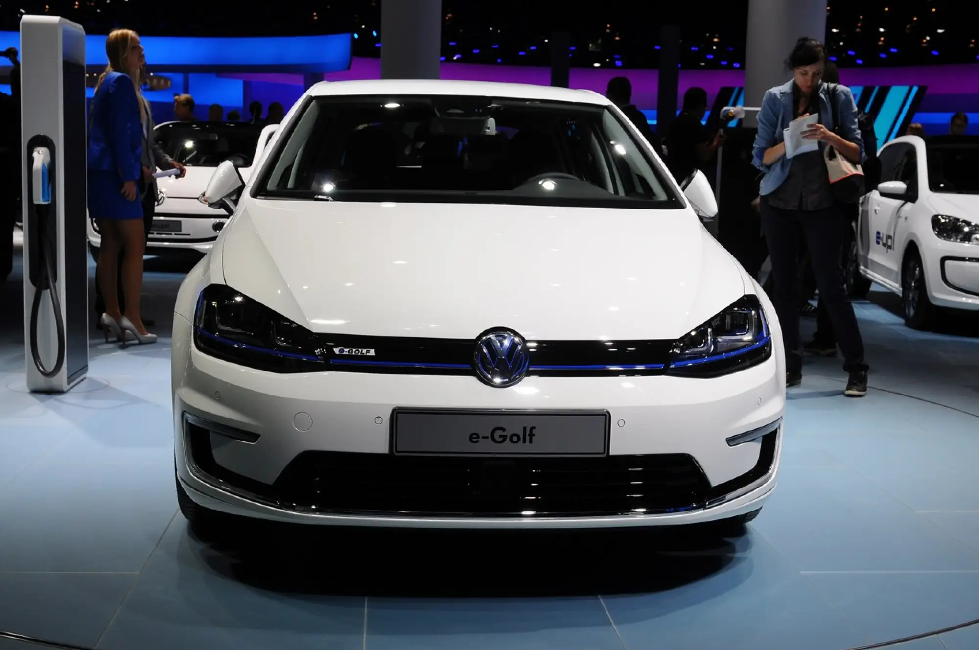 Volkswagen Golf R (live) - Salone di Francoforte 2013 - 9