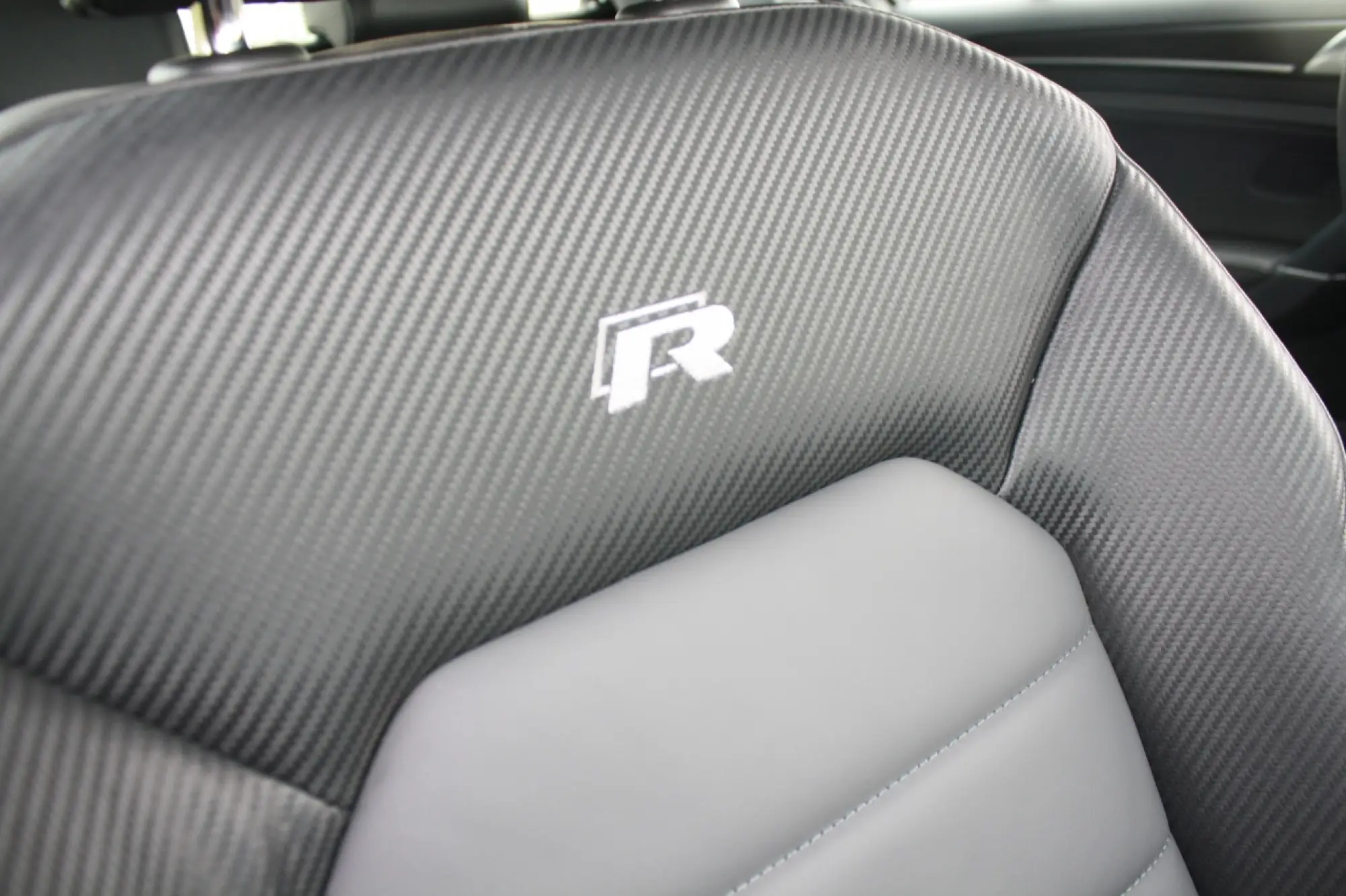 Volkswagen Golf R - primo contatto 2014 - 36