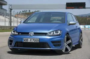 Volkswagen Golf R - Salone di Francoforte 2013