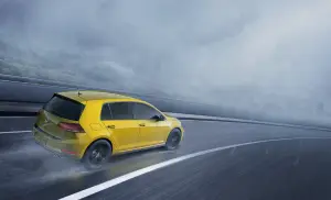 Volkswagen Golf R - Spektrum Program