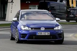 Volkswagen Golf R400 - Foto spia 20-05-2015