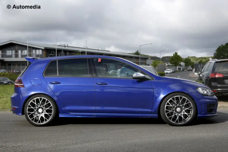 Volkswagen Golf R400 - Foto spia 20-05-2015 - 4