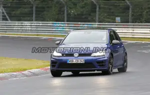 Volkswagen Golf R420 - Foto spia 19-09-2017