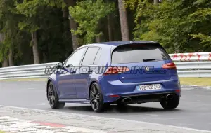 Volkswagen Golf R420 - Foto spia 19-09-2017