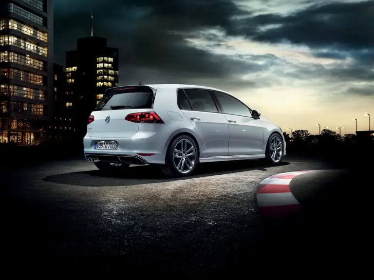 Volkswagen Golf Sport Edition - 2
