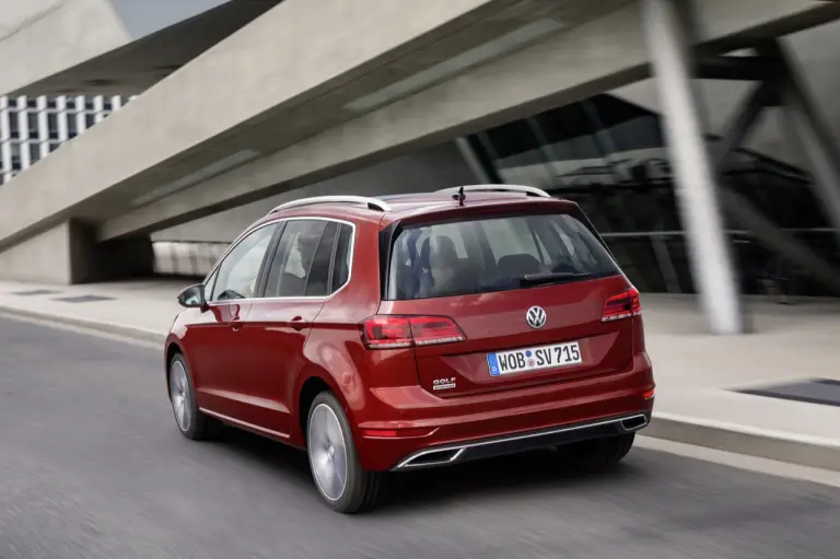 Volkswagen Golf Sportsvan 2018 - 10