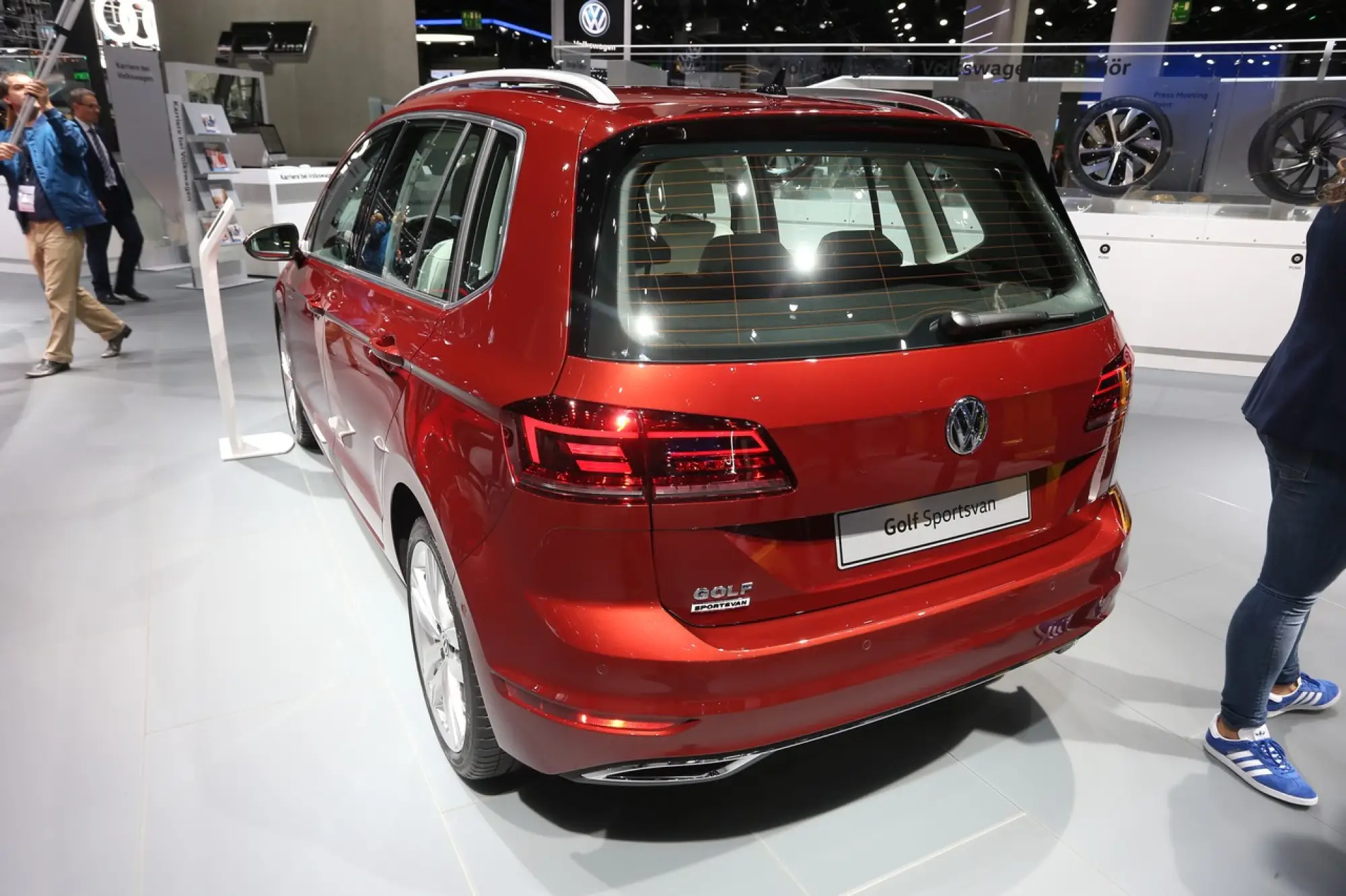 Volkswagen Golf Sportsvan - Salone di Francoforte 2017 - 5