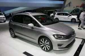 Volkswagen Golf Sportsvan - Salone di Ginevra 2014