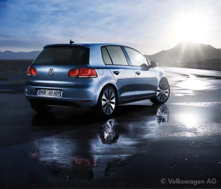 Volkswagen Golf Story - 12
