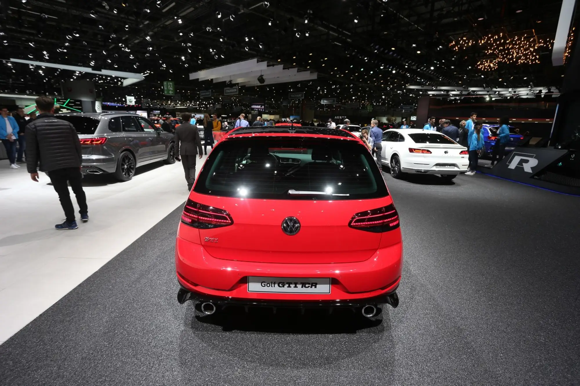 Volkswagen Golf TCI TCR - Salone di Ginevra 2019 - 5