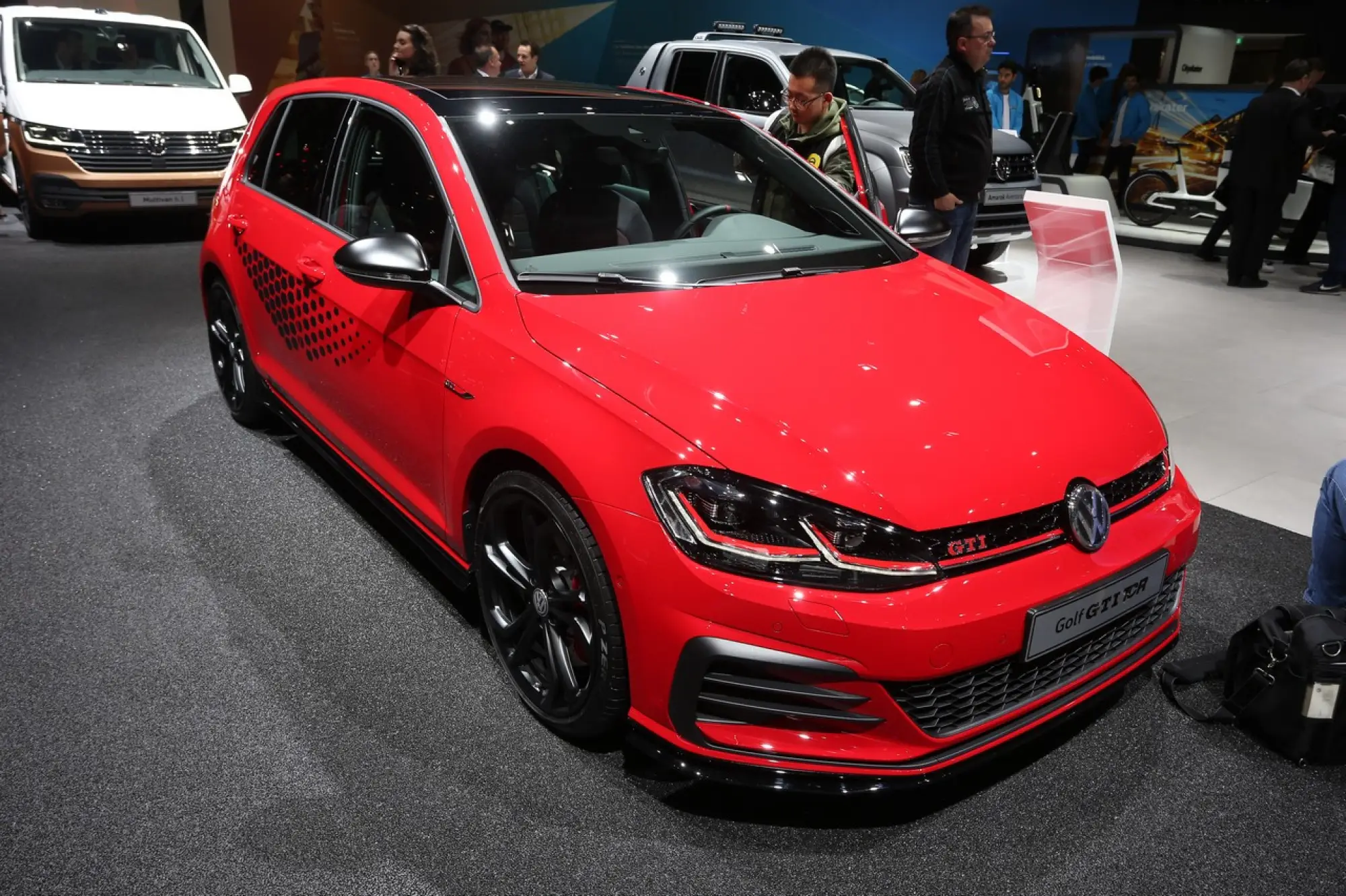 Volkswagen Golf TCI TCR - Salone di Ginevra 2019 - 9