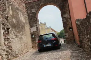 Volkswagen Golf TGI a metano - Prova su strada (2014)