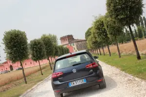 Volkswagen Golf TGI a metano - Prova su strada (2014)