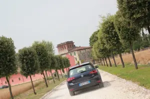 Volkswagen Golf TGI a metano - Prova su strada (2014)