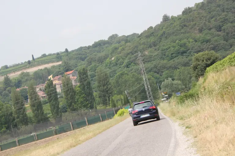 Volkswagen Golf TGI a metano - Prova su strada (2014) - 70