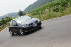 Volkswagen Golf TGI a metano - Prova su strada (2014)