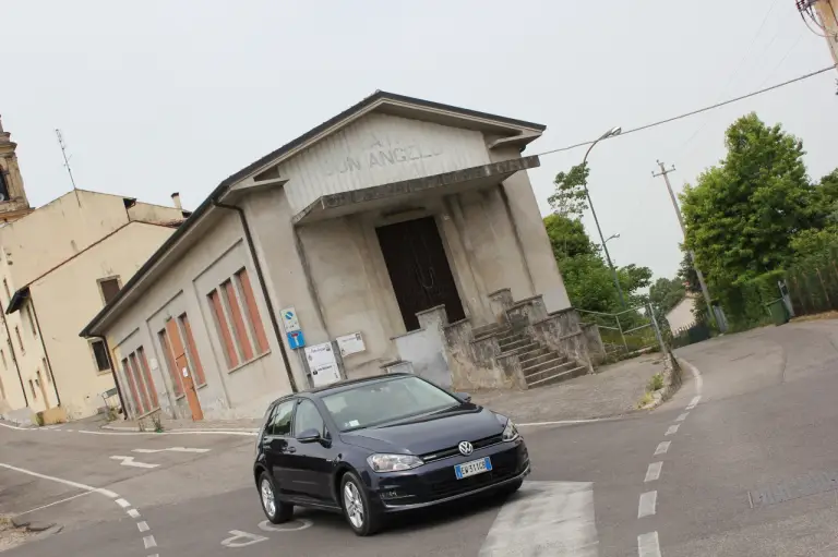 Volkswagen Golf TGI a metano - Prova su strada (2014) - 86