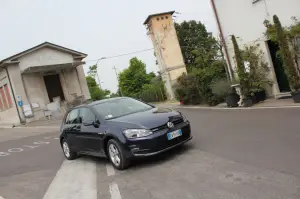 Volkswagen Golf TGI a metano - Prova su strada (2014)