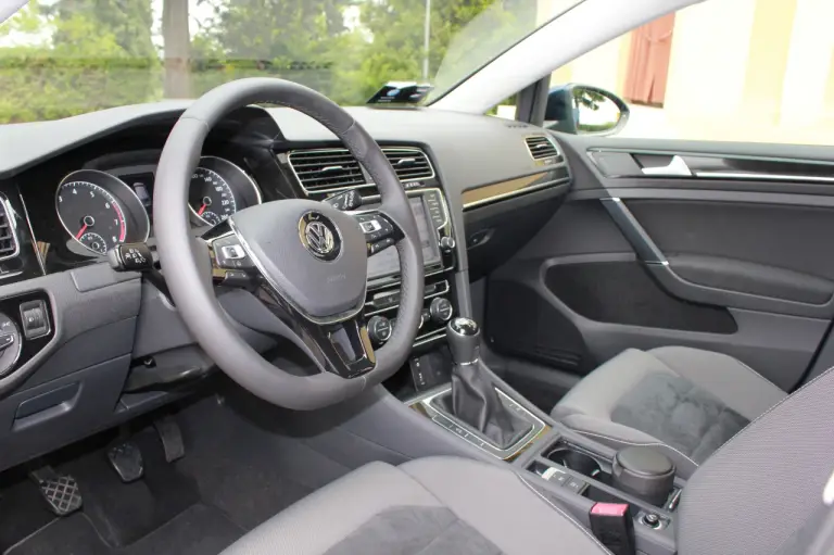 Volkswagen Golf TGI a metano - Prova su strada (2014) - 100