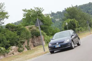 Volkswagen Golf TGI a metano - Prova su strada (2014)