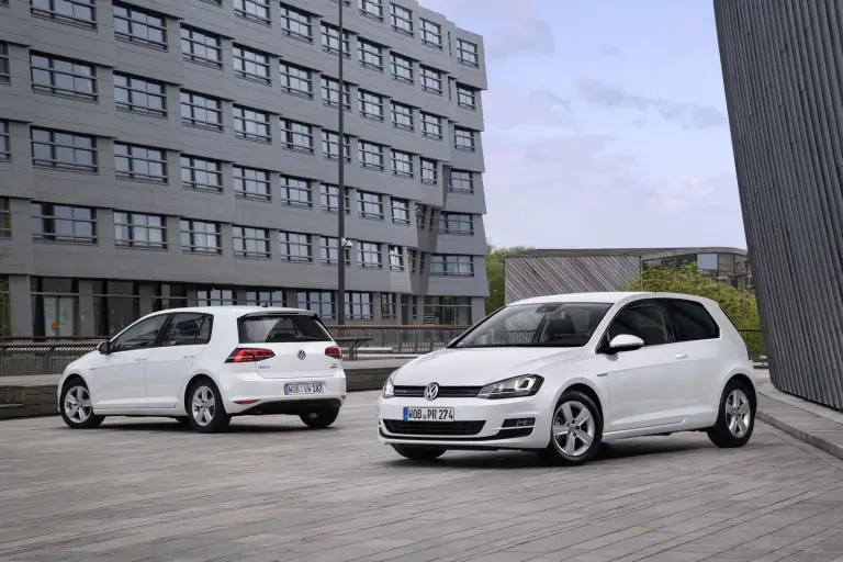 Volkswagen Golf TSI BlueMotion - 11