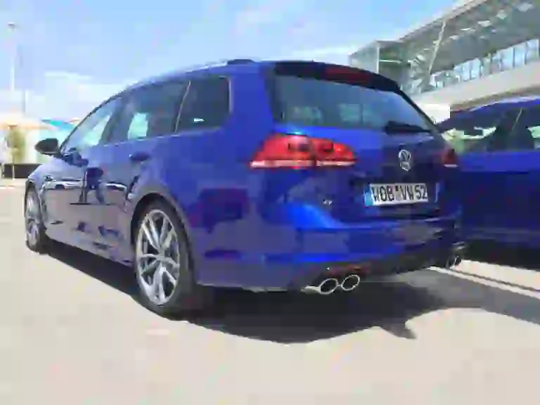 Volkswagen Golf Variant Alltrack, GTD, R: primo contatto - 33