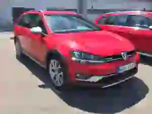 Volkswagen Golf Variant Alltrack, GTD, R: primo contatto - 40