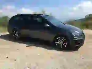 Volkswagen Golf Variant Alltrack, GTD, R: primo contatto - 43