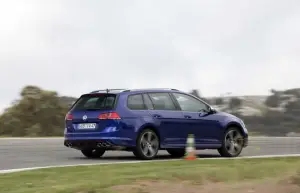 Volkswagen Golf Variant Alltrack, GTD, R: primo contatto - 12