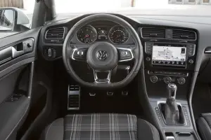 Volkswagen Golf Variant Alltrack, GTD, R: primo contatto - 87