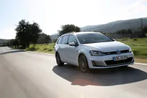 Volkswagen Golf Variant Alltrack, GTD, R: primo contatto - 121