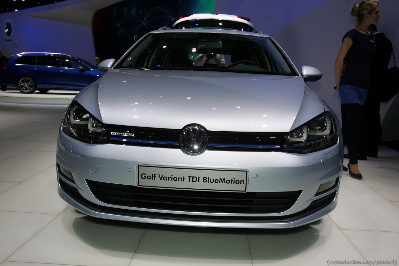 Volkswagen Golf Variant FOTO LIVE - Salone di Ginevra 2013