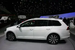 Volkswagen Golf Variant FOTO LIVE - Salone di Ginevra 2013