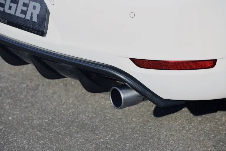 Volkswagen Golf VI GTI by Rieger - 12