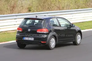 Volkswagen Golf VII: foto spia Nurburgring