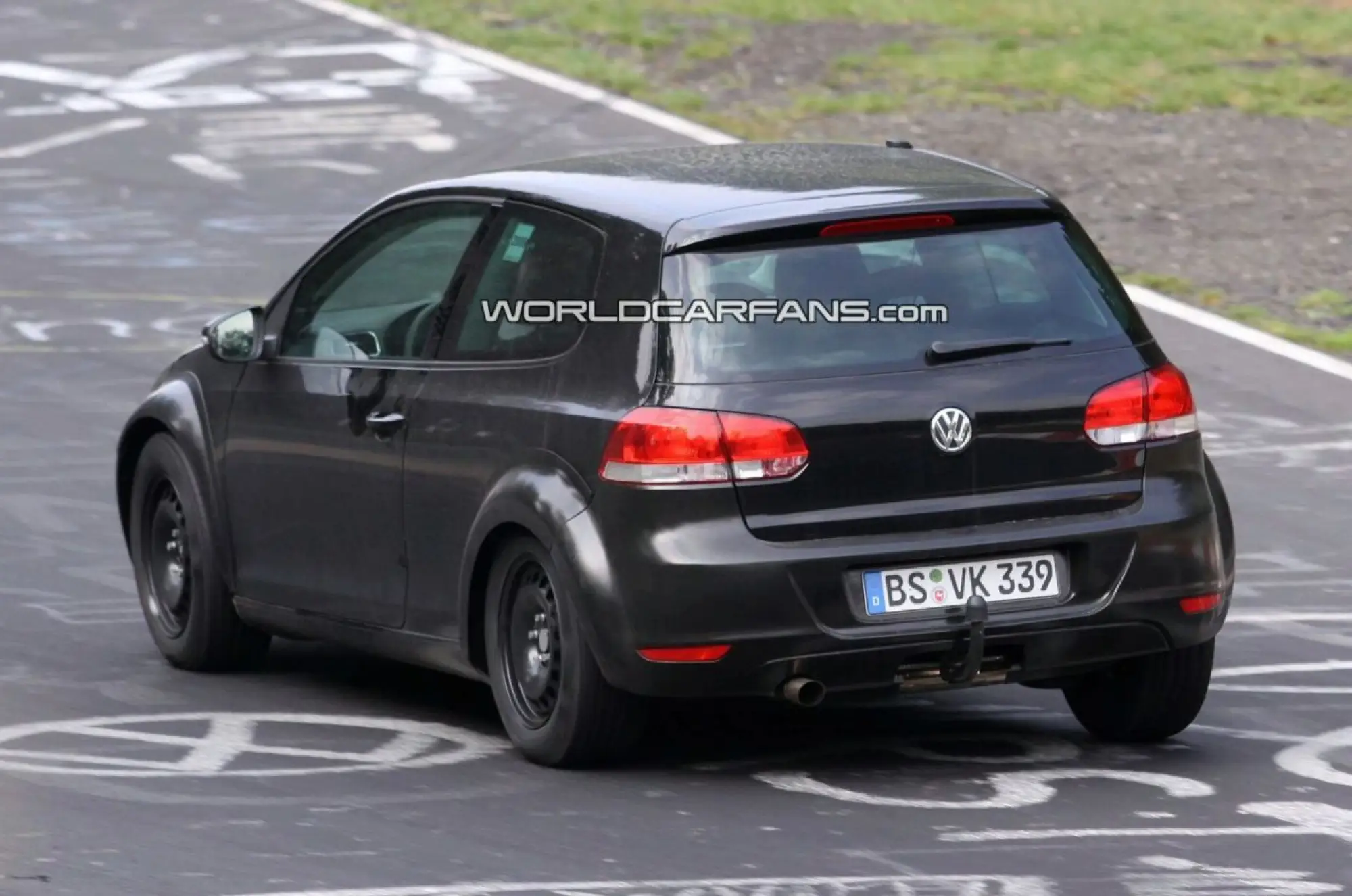 Volkswagen Golf VII: foto spia - 9