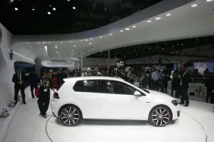 Volkswagen Golf VII GTI - Salone di Parigi 2012