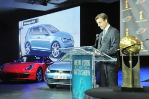 Volkswagen Golf VII World Car of the Year - Salone di New York 2013 - 9