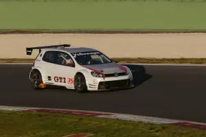 Volkswagen Golf24