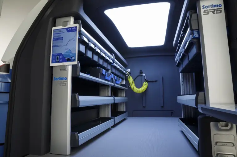 Volkswagen I.D. Buzz Cargo Concept - 7